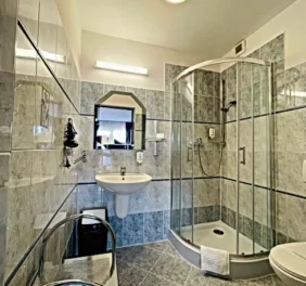 Hotel Gołąbek***