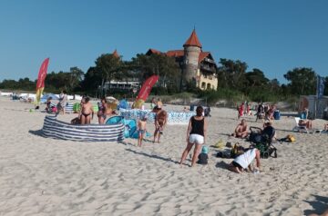 Późne popołudnie na plaży w Łebie !